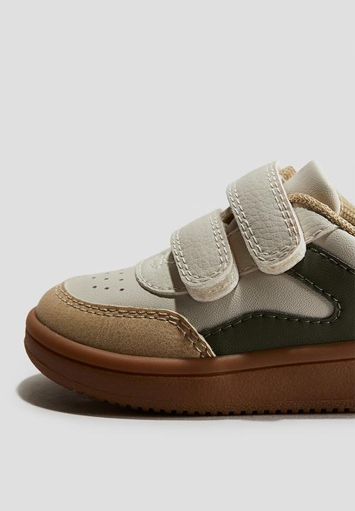 H&M - Block-coloured trainers - white/green 