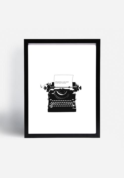 Vera Mladenovic - Typewriter