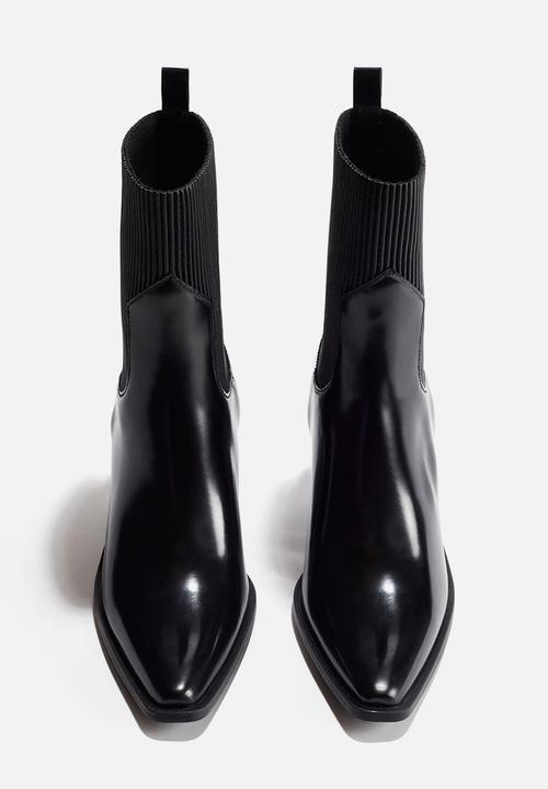 H&M - Pointed boots - black
