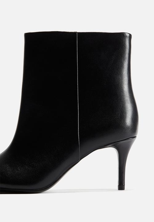 H&M - Heeled boots - black