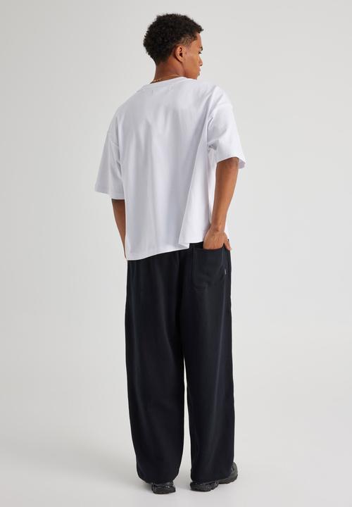 Factorie - Baggy Trackpant- Black
