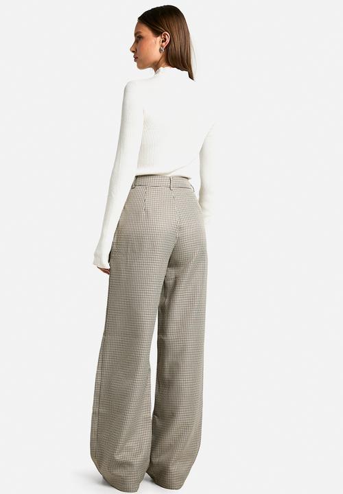 boohoo - Tonal Check Straight Leg Trousers - Stone