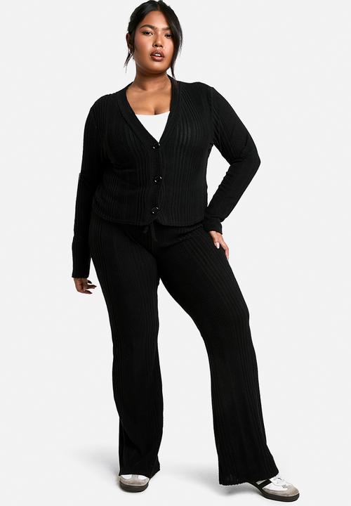 boohoo - Plus Soft Rib Cardigan And Drawstring Trouser Knitted Set - Black