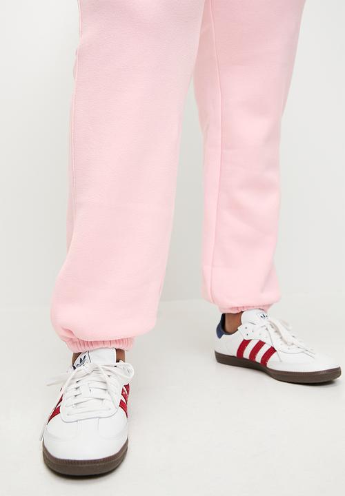 Cotton On - Plus Plush Essential Gym Sweatpant - Cherry Dream