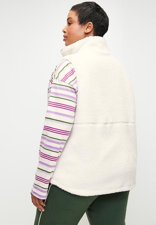 Cotton On - Plus Peak Sherpa Vest - Coconut Milk
