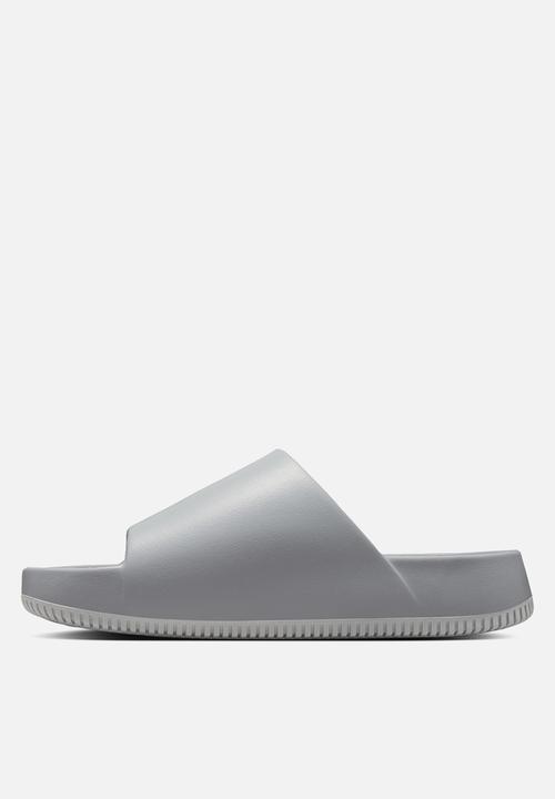 Nike - Nike Calm