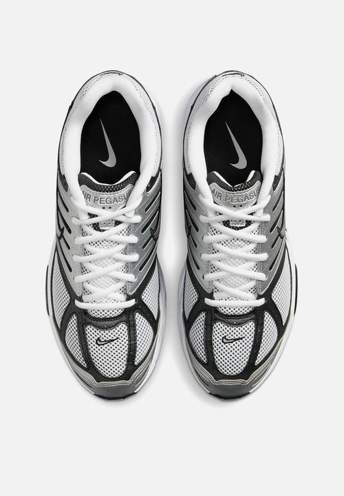 Nike - NIKE AIR PEGASUS 2005