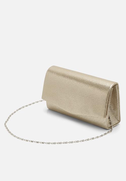 boohoo - Structured Metallic Clutch Bag & Chain - gold