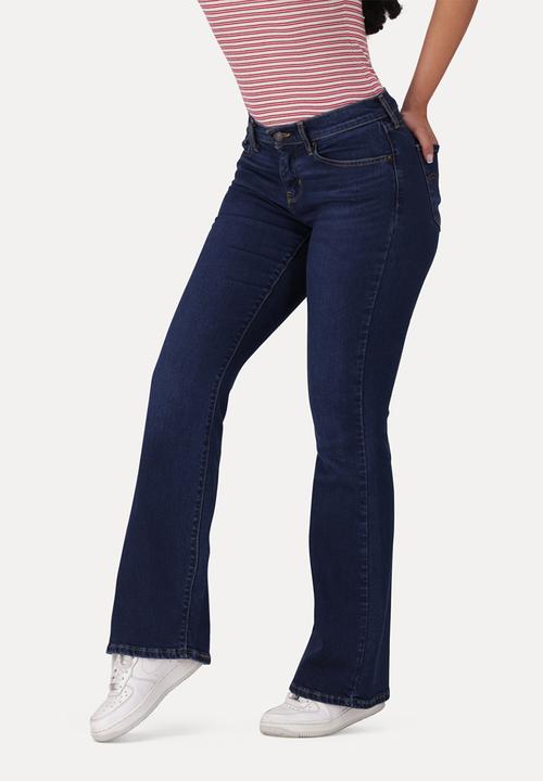 Levi’s® - Curvy Flare Caroline Is Cool