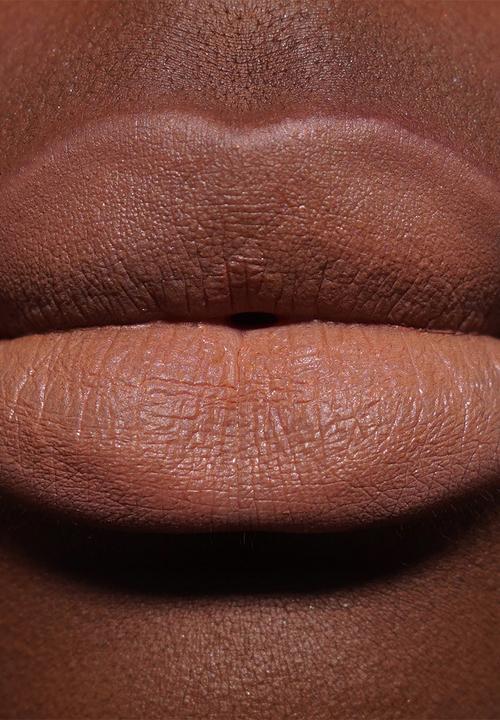 Revolution - Air Blur Matte Liquid Lipstick - Natural