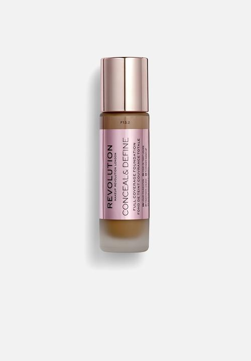 Revolution - Conceal & Define Foundation - F13.2