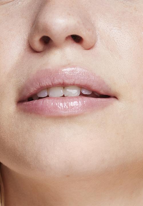 Revolution - Pout Bomb Plumping Gloss - Candy Pink