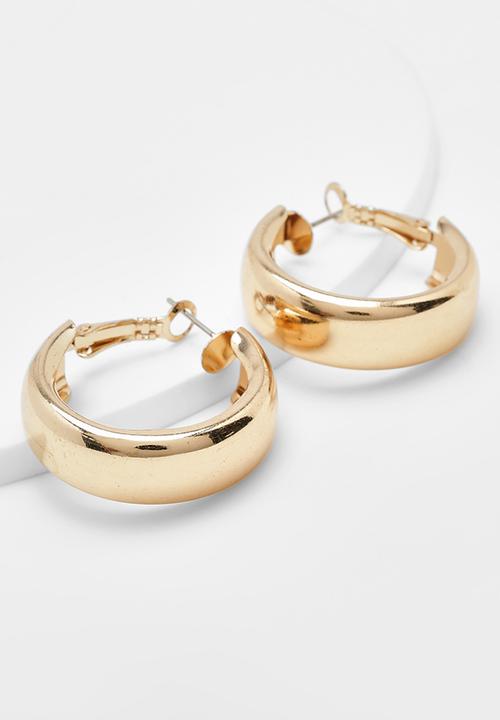 boohoo - Simple Gold Chunky Earrings - gold