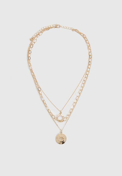 boohoo - Gold Layered Circle Pendant Necklace - gold