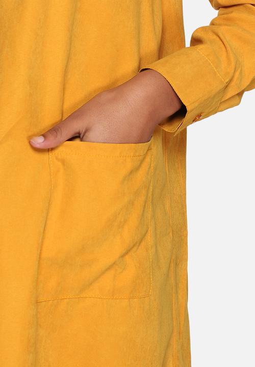 Lola May - Oversize swing shirt with pockets