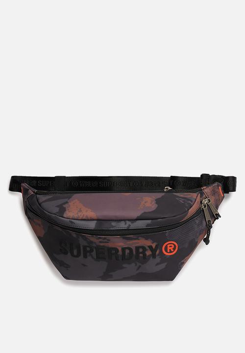 Superdry. - Tarp Core Bumbag - Para Camo