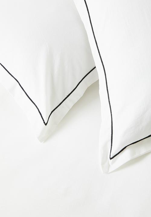 Sixth Floor - Oxford Cotton Satin Stitch Duvet Cover - Black