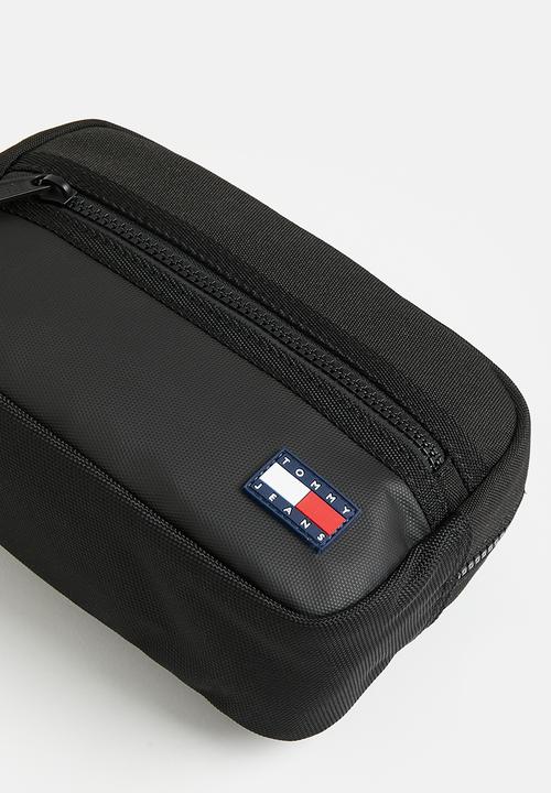 Tommy Hilfiger - Tjm Freshman Washbag - Black