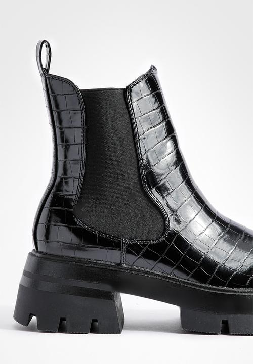 boohoo - Cleated sole chunky chelsea boots - black