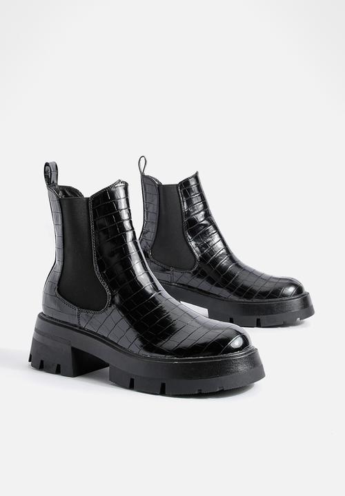 boohoo - Cleated sole chunky chelsea boots - black