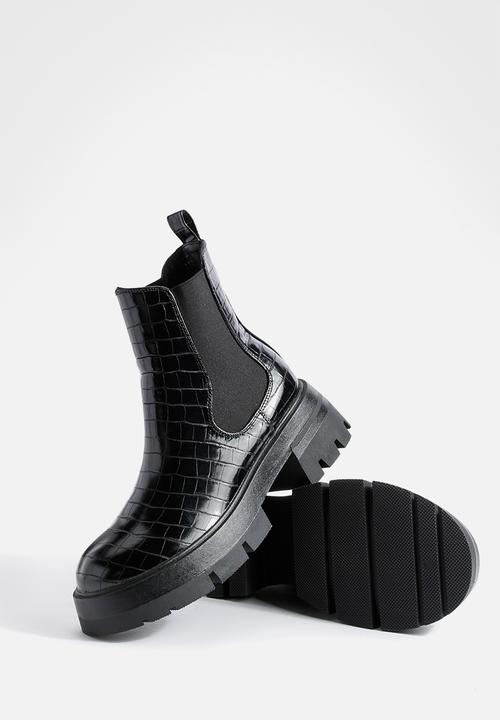 boohoo - Cleated sole chunky chelsea boots - black