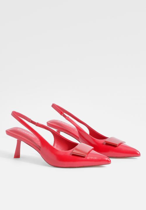 boohoo - Low slingback point heeled courts - red