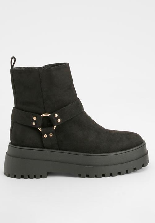 boohoo - Ring detail chunky platform chelsea boots - black