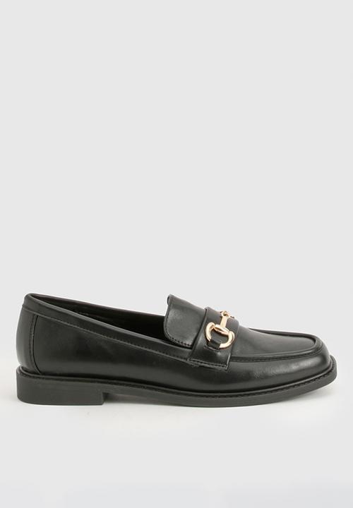 boohoo - Square Toe T Bar Loafers - Black