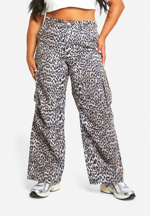 boohoo - Plus Washed Leopard Cargo Trouser - Leopard