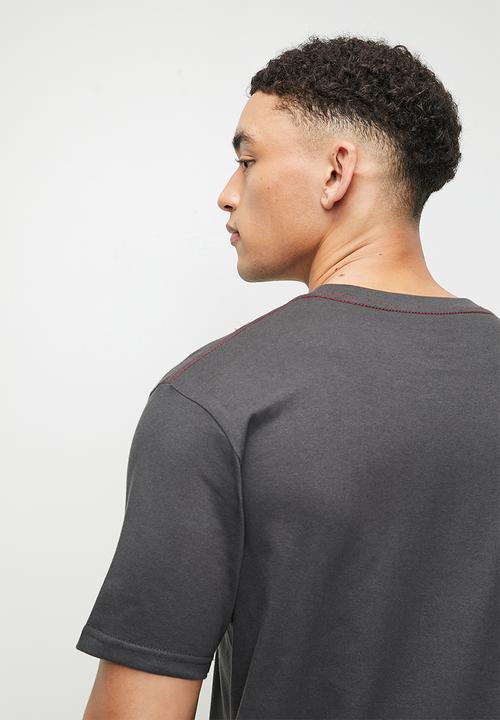 RVCA - Box fill short sleeve red stitch - pirate black