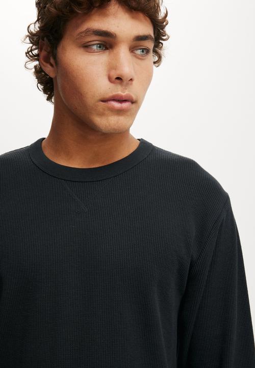 Cotton On - Cropped Fit Textured Long Sleeve - Washed Black Waffle