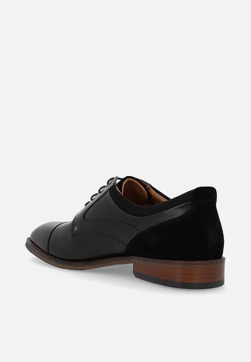 POLO - PERFORATED GIBSON LACE UP - BLACK