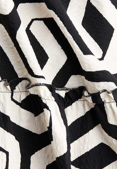 H&M - Tie-strap midi dress - black/patterned