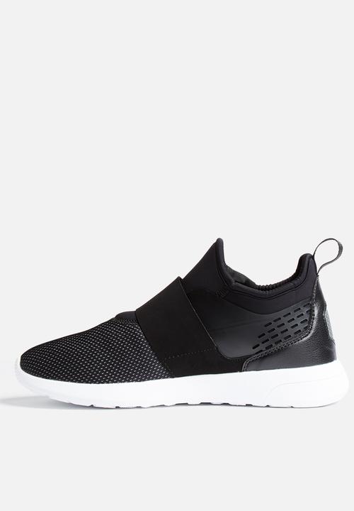 WeSC - Slip on low top