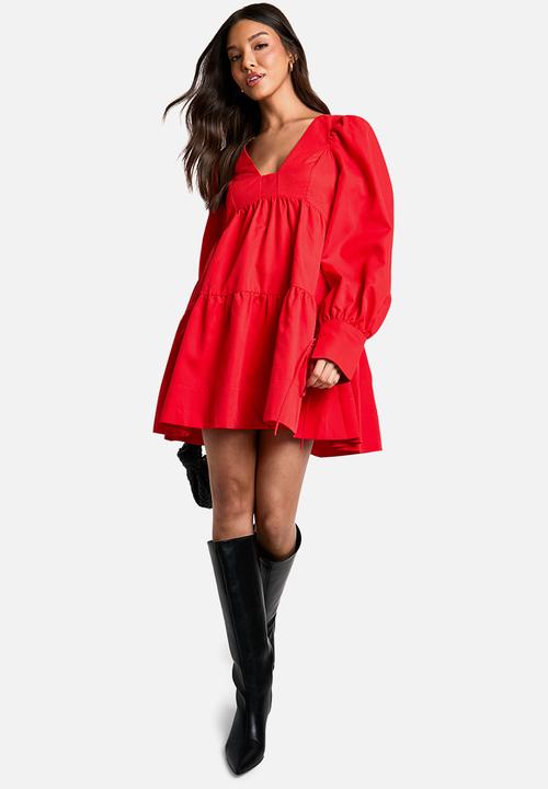 boohoo - Puff Sleeve Tiered Smock Dress - red