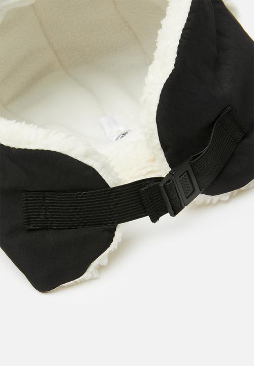 Pop Candy - Shearling hat-black