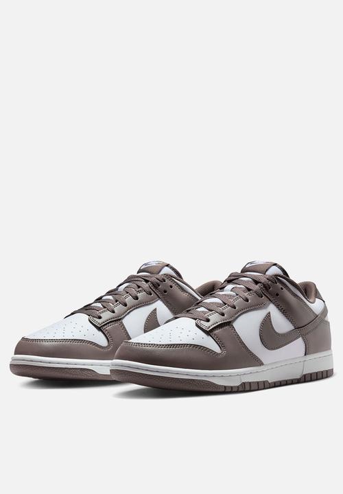 Nike - NIKE DUNK LOW RETRO