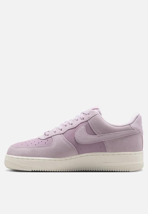 Nike - AIR FORCE 1 '07