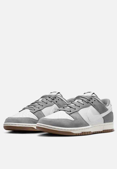 NIKE DUNK LOW RETRO SE - COOL GREY/WHITE-PHOTON DUST-WHITE
