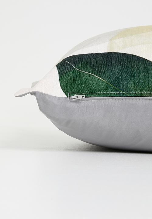 Grey Gardens - Sugar leaf cushion cover - Multi