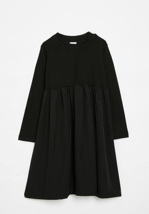 Pop Candy - Long sleeve crew neck dress-black