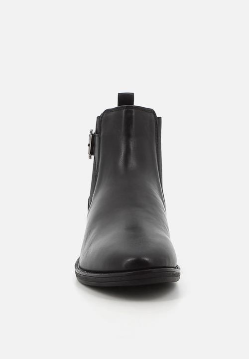 Hush Puppies - Annika Ankle  - Black leather