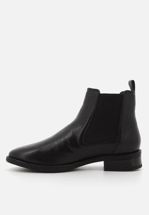 Hush Puppies - Annika Ankle  - Black leather