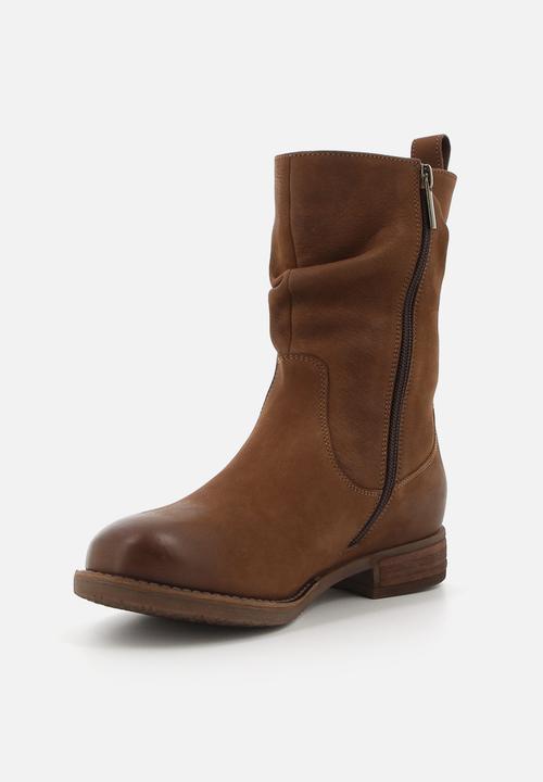Hush Puppies - Emilia Mid Calf  - Brown leather