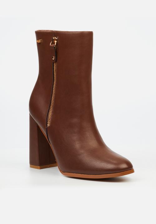 Miss Black - Shania 3 boot - chocolate