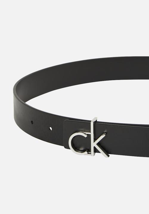 Calvin Klein - Ck thin belt 1.5cm pebble - pvh black