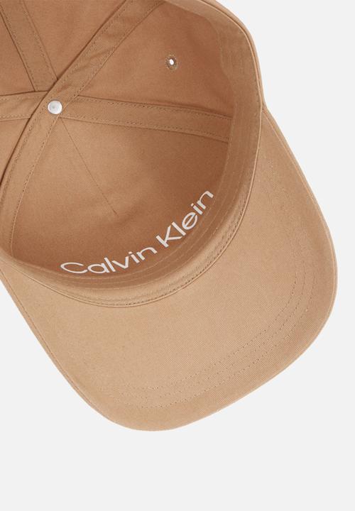 Calvin Klein - Ck metal cotton cap - amphora