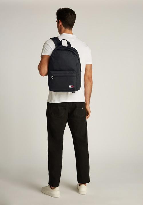Tommy Hilfiger - TJM Ess Daily Dome Backpack - Black