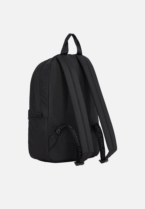 Tommy Hilfiger - TJM Ess Daily Dome Backpack - Black
