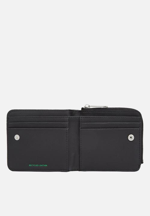 Tommy Hilfiger - TJM Linear Logo Cc & Coin - Black